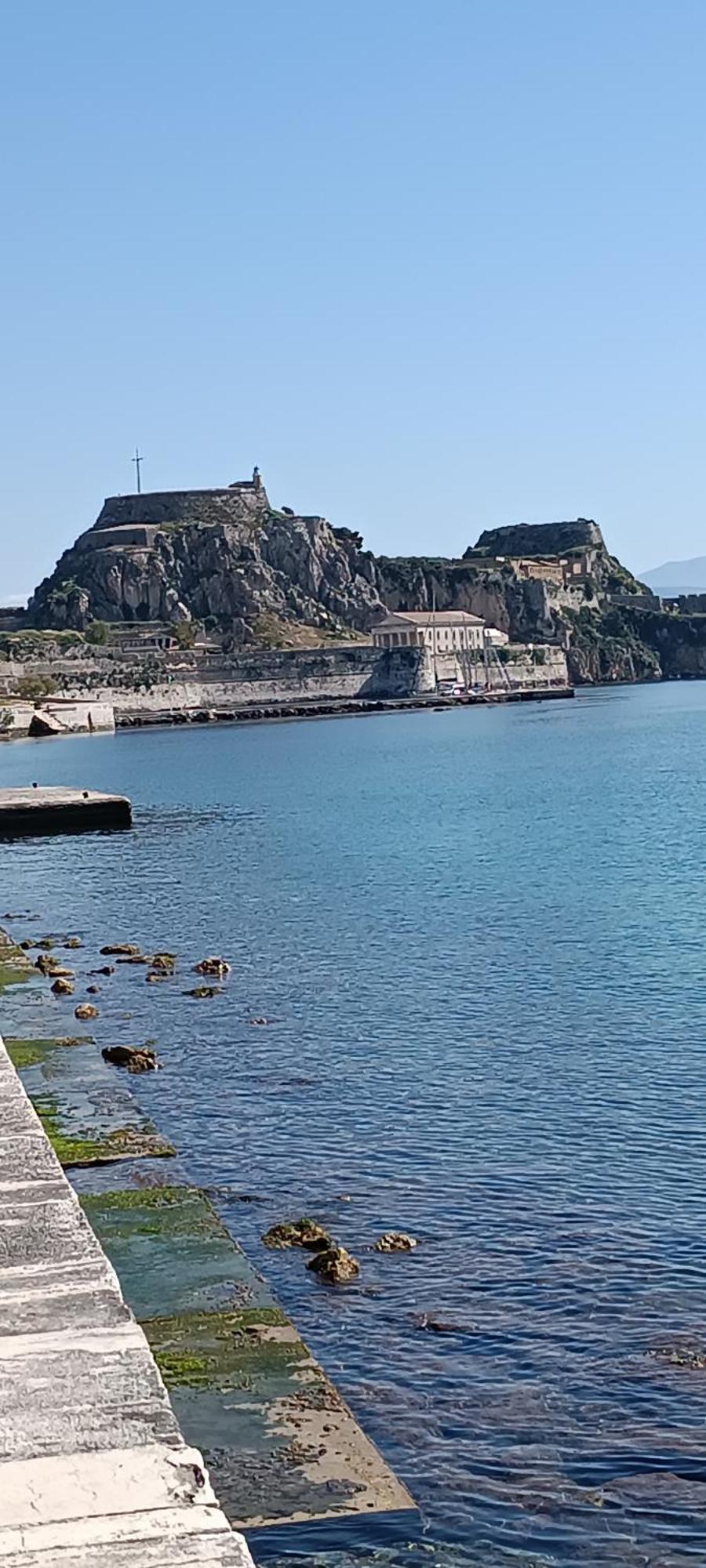 Muses Luxury Suites Corfu  Extérieur photo